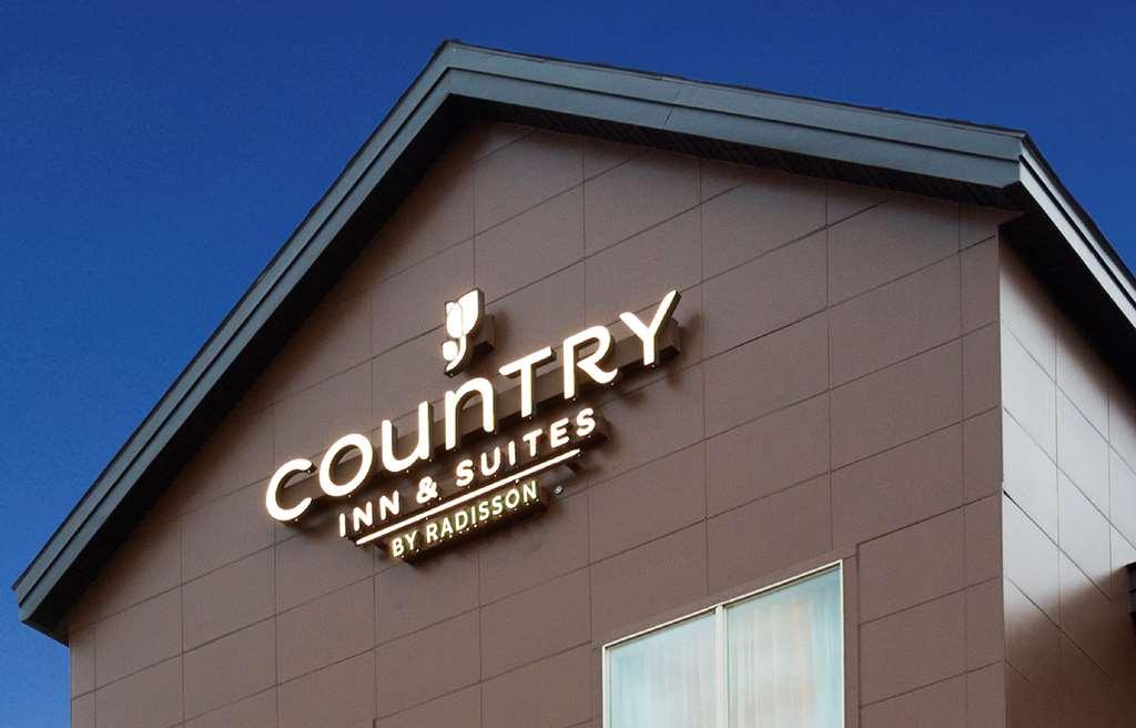 Country Inn & Suites By Radisson, Pierre, Sd Экстерьер фото